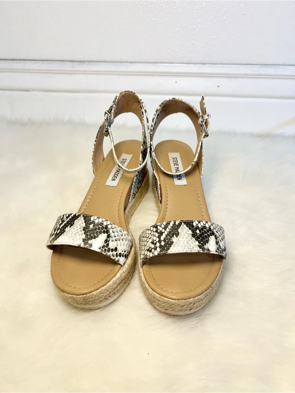 Steve Madden Jewel White Snake Print Espadrille Wedge Sandals